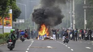 Indonesia belum aman, protes tercetus lagi di beberapa bandar utama