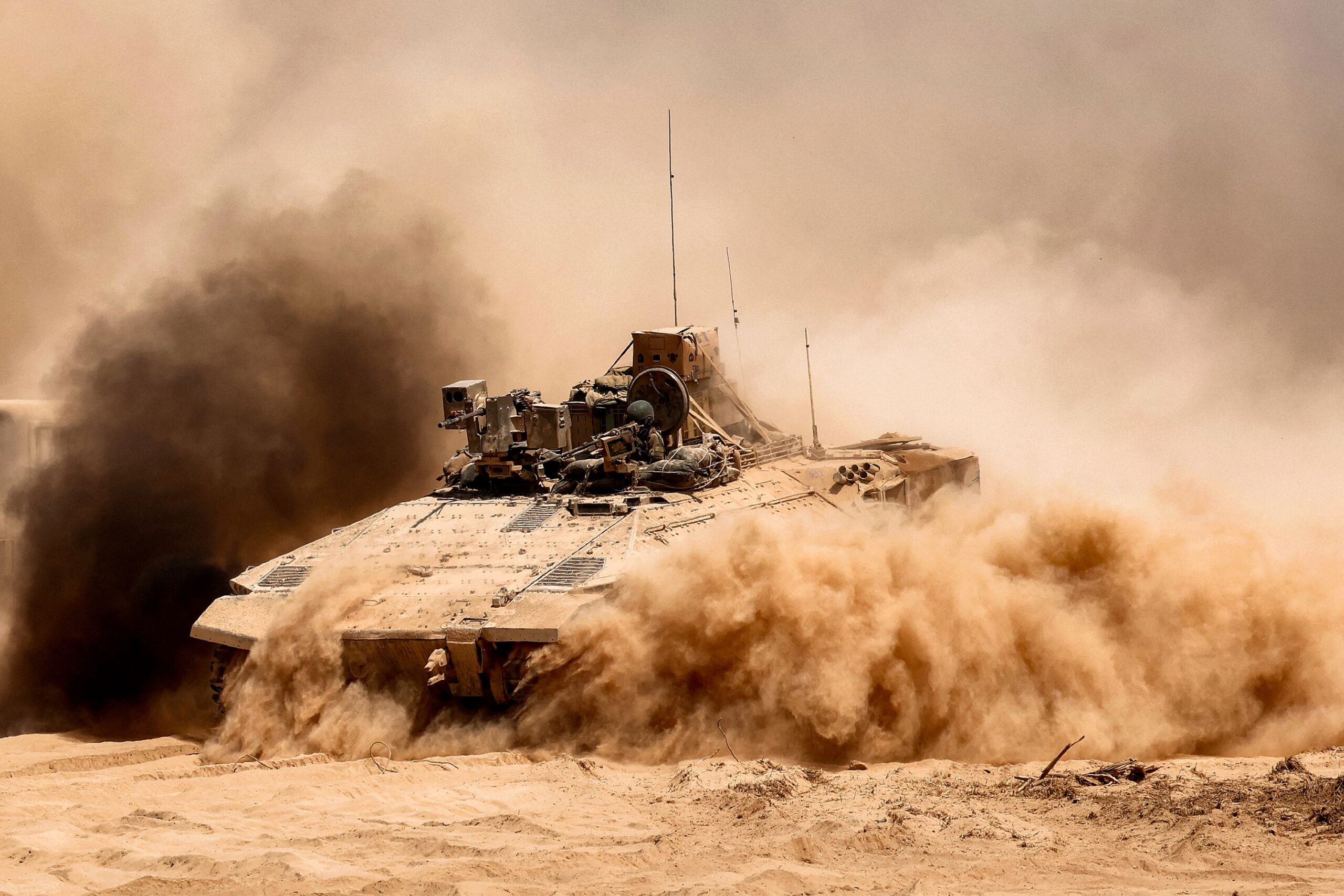 Israel kerah lebih banyak kereta kebal ke Gaza City