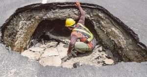 Jalan Burma sinkhole shocks Penang restaurant owner