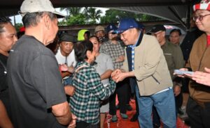Kerajaan negeri salur bantuan wang ihsan kepada mangsa banjir, tanah runtuh