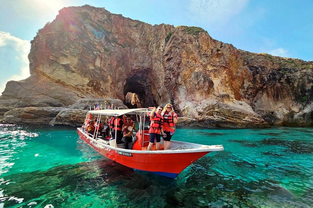 King urges tourism to Mersing Islands, calls for stronger oversight and monitoring