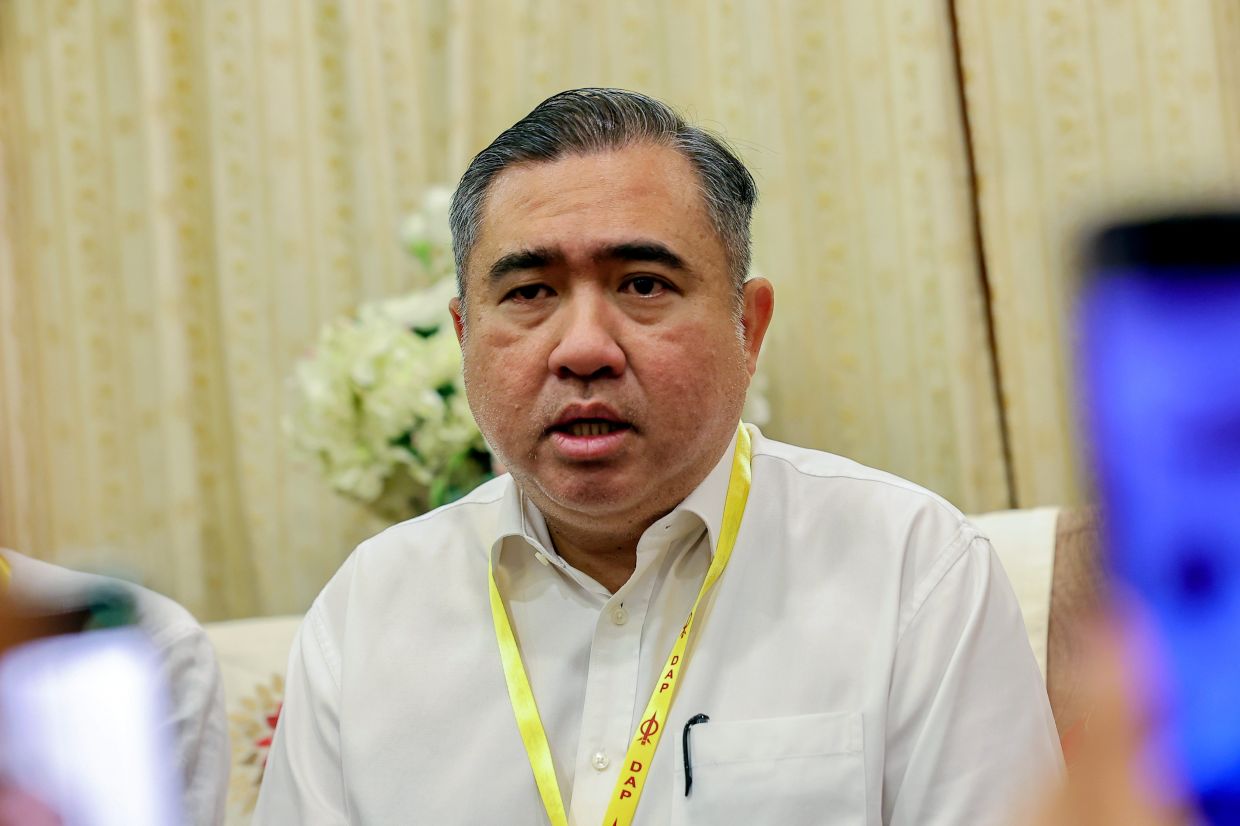 Loke highlights DAP’s clean record, avoids commenting on Sabah mining licence scandal