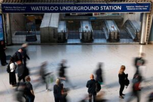 London lumpuh akibat mogok, hampir semua laluan Tube ditutup