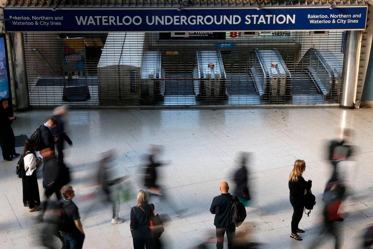 London lumpuh akibat mogok, hampir semua laluan Tube ditutup