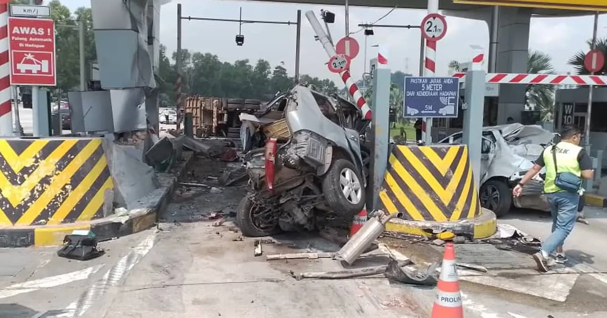 Lorry driver admits jumping out of vehicle before fatal toll crash