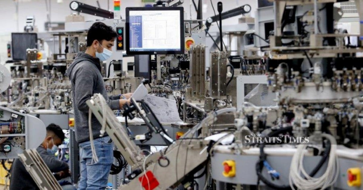 M'sia has always prioritised interest of its people in management of skilled labour - Zahid