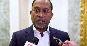 MCA, MIC not ‘newbies’, won’t be easily lured by PAS, says Zambry