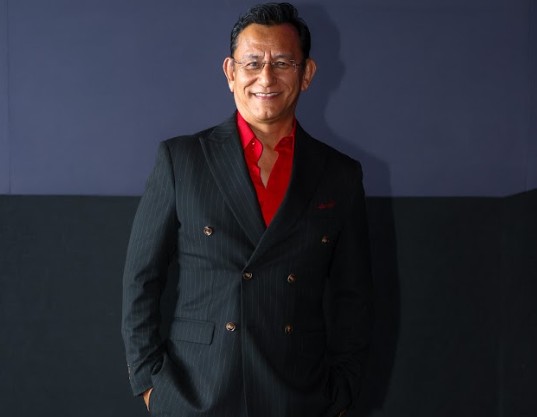 Maaf cakap, kebanyakannya watak sama, cerita berulang