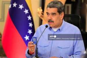 Maduro signs decree granting security powers for military intervention