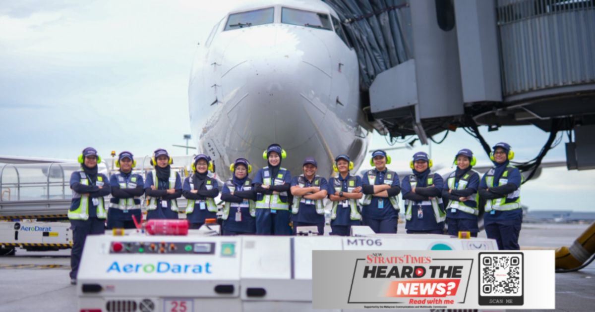 Malaysia Airlines makes history with all-woman flight team