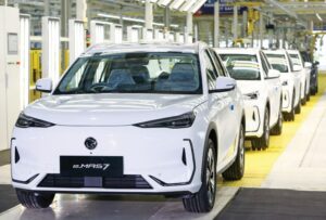 Malaysia buka kilang EV