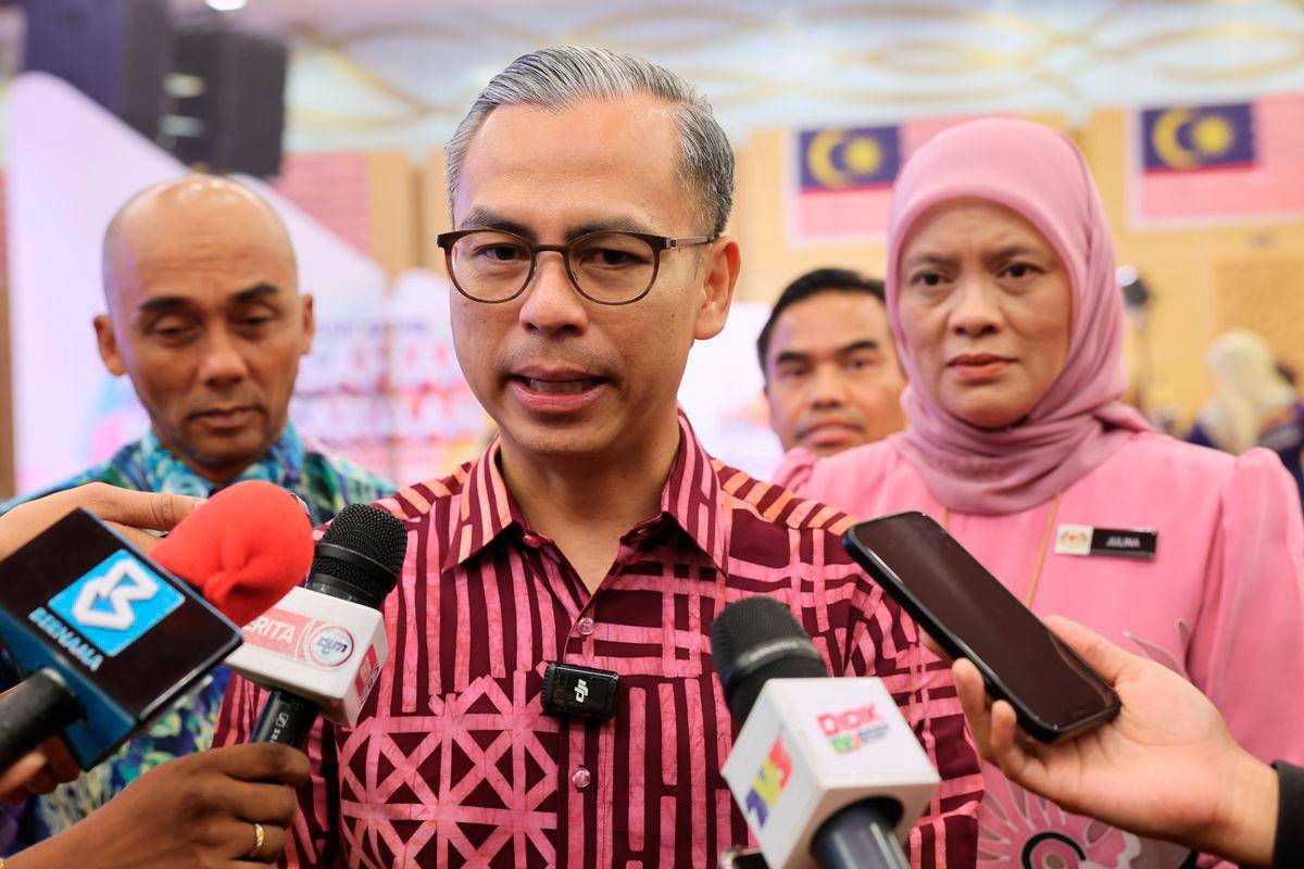 Malaysia to meet Meta over rising social media scams this month
