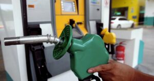 Malaysians to enjoy 300L of petrol at RM1.99 a month