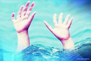 Man feared swept away in Sungai Perak, search underway