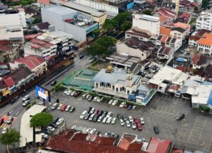 Masjid hidup tanpa kariah