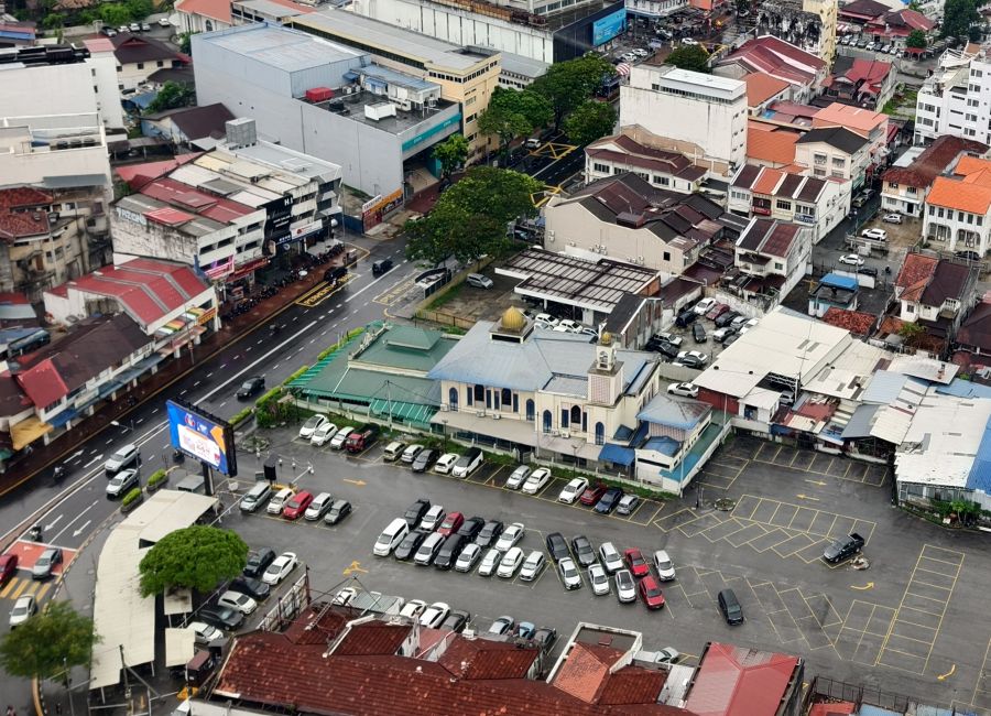 Masjid hidup tanpa kariah