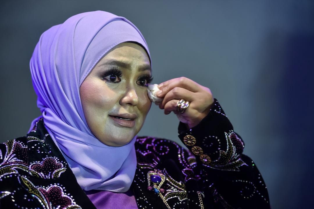 Mental saya jatuh ke tempat paling dalam - Siti Saerah