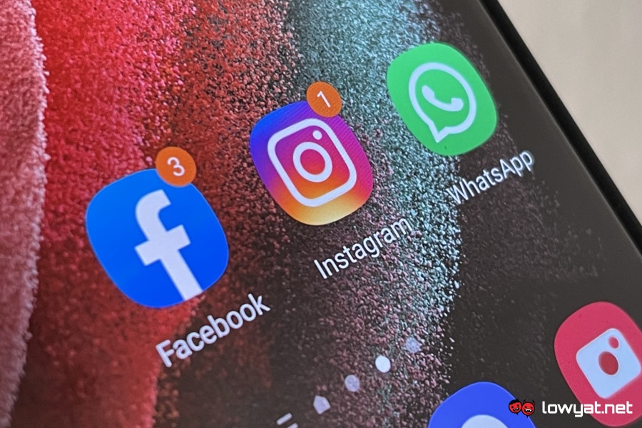 Facebook Instagram WhatsApp Meta Ads Ad