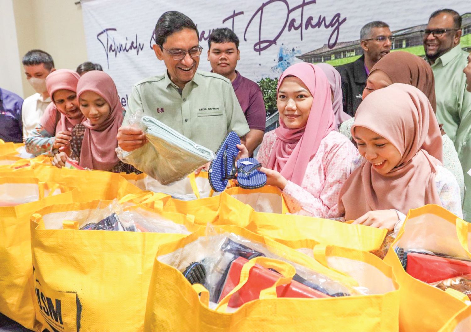 Miskin motivasi Elisa untuk ubah nasib keluarga