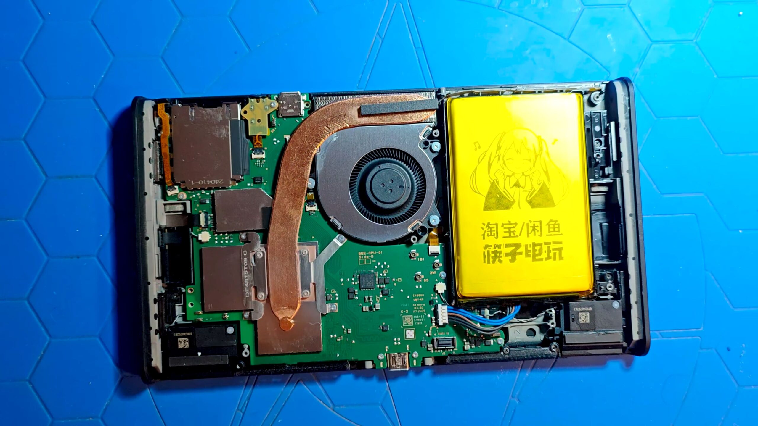 Modder Installs Bigger Battery In Nintendo Switch 2; Gets One Extra Hour Of Gameplay