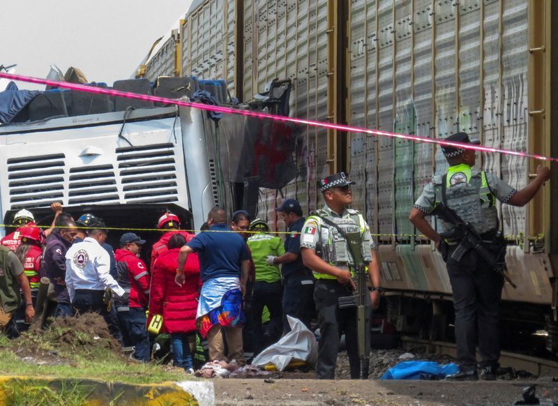 More than 60 injured, 10 killed after Mexican train hits double-decker bus