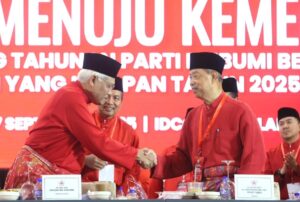 Muhyiddin affirms friendship with Hamzah