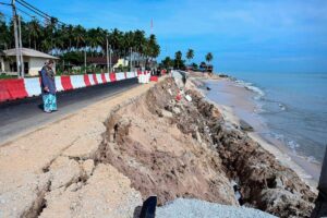New embankment collapses in Kuala Nerus raising safety fears before monsoon