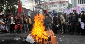 No Malaysian students involved in riots in Indonesia