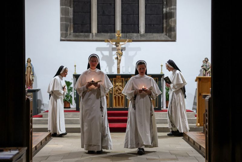 Nuns in Scotland offer a path to faith and taste of convent life