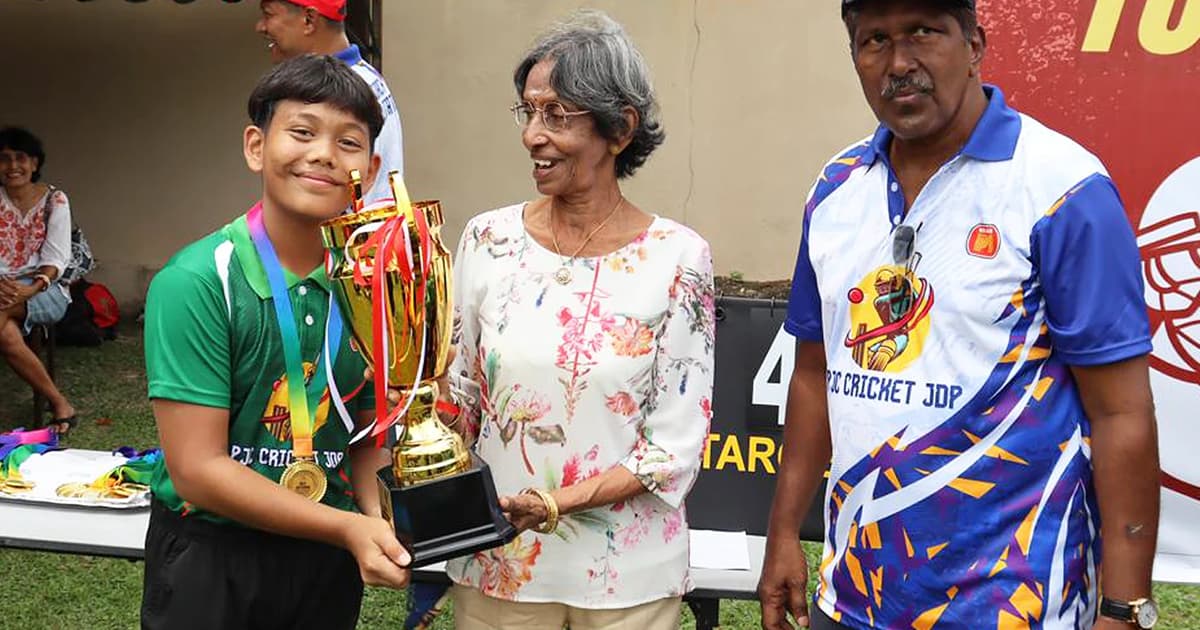 PJ club goes to bat to revive cricket in schools