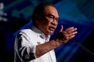 PM Anwar urges Muslims to emulate Prophet Muhammad in nation-building