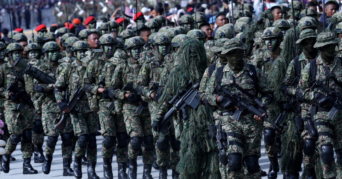 PM honours service, sacrifices of armed forces personnel on 92nd anniversary