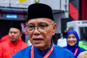 Pahang considers RM200-RM300 aid for federal civil servants