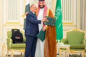 Pakistan dan Arab Saudi meterai pakatan pertahanan bersama