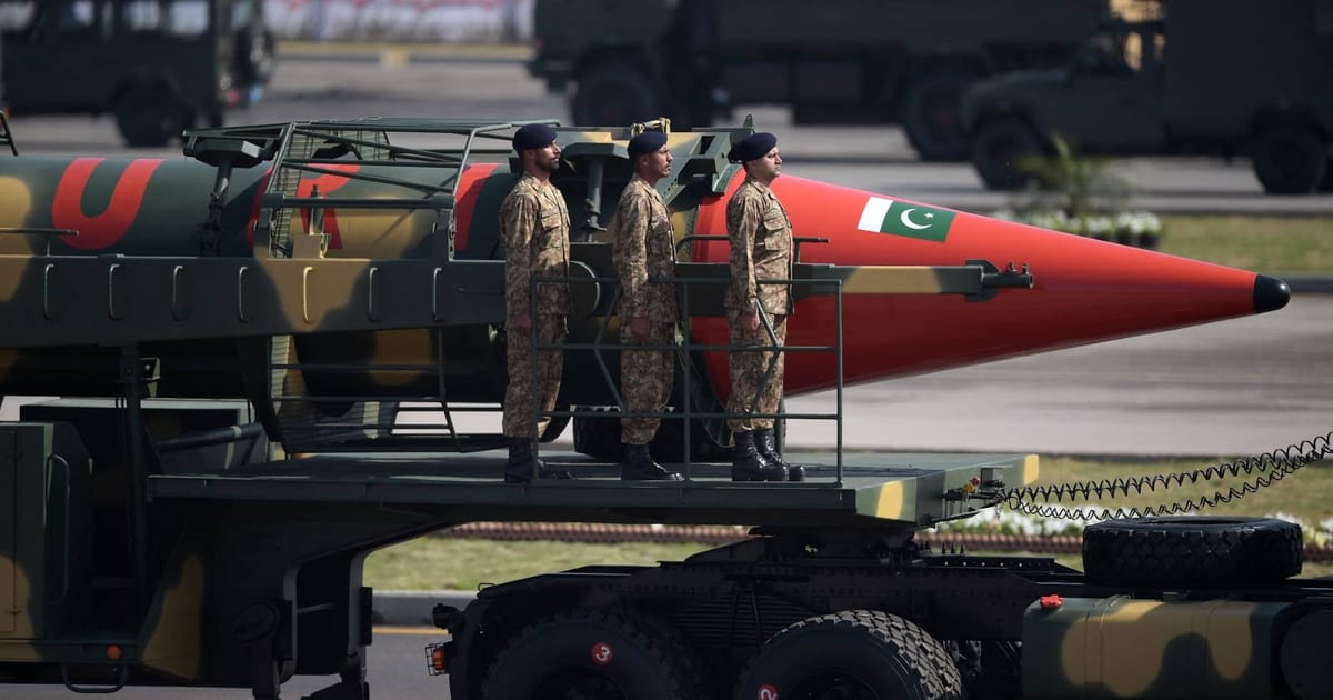 Pakistan extends nuclear umbrella to Saudi Arabia after defence pact