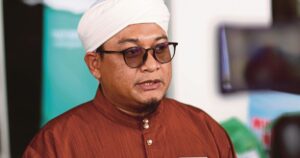 Pas, Bersatu leaders spar online over GE15 funding claims