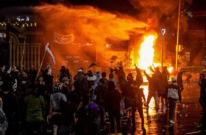 Pelajar Malaysia di Indonesia diingatkan jaga keselamatan, jauhi kawasan rusuhan