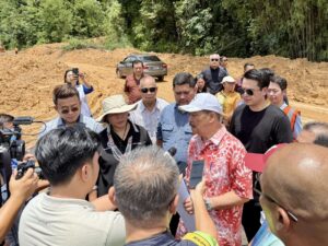 Penampang floods: Authorities must restore services quickly, urges Hajiji