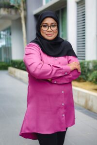 Pendam malu, Mahaniza berjuang demi suami dan anak