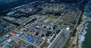 Petronas says no disruption to LNG supplies at Bintulu amid potential threat