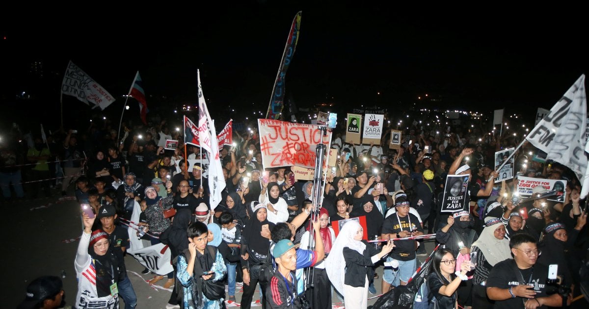 Police trace woman over seditious speech at Zara Qairina's rally