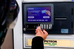 Public urged to check MyKad and driving licence details for BUDI95