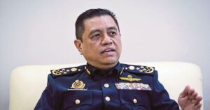 RTD extends weekend hours to help drivers renew licences ahead of RM1.99 RON95 subsidy