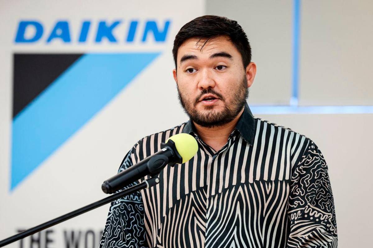 Raja Muda of Selangor witnesses RM6.12 million zakat contribution from 22 firms