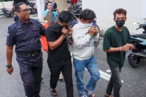 Remaja perempuan, tiga lelaki tidak mengaku terlibat dalam rompakan