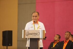 Rising insurance costs may be sending more from T20 to public hospitals, says Dzulkefly