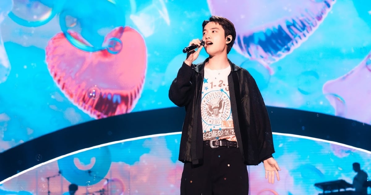 #SHOWBIZ: Boy-next-door D.O. hits all the right notes in 2-hour show