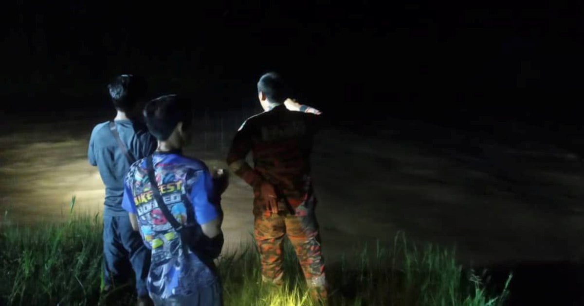 Sabah Electricity worker loses grip on rope, swept away in flood
