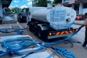 Sandakan restaurants struggle with unstable water supply and paper cups