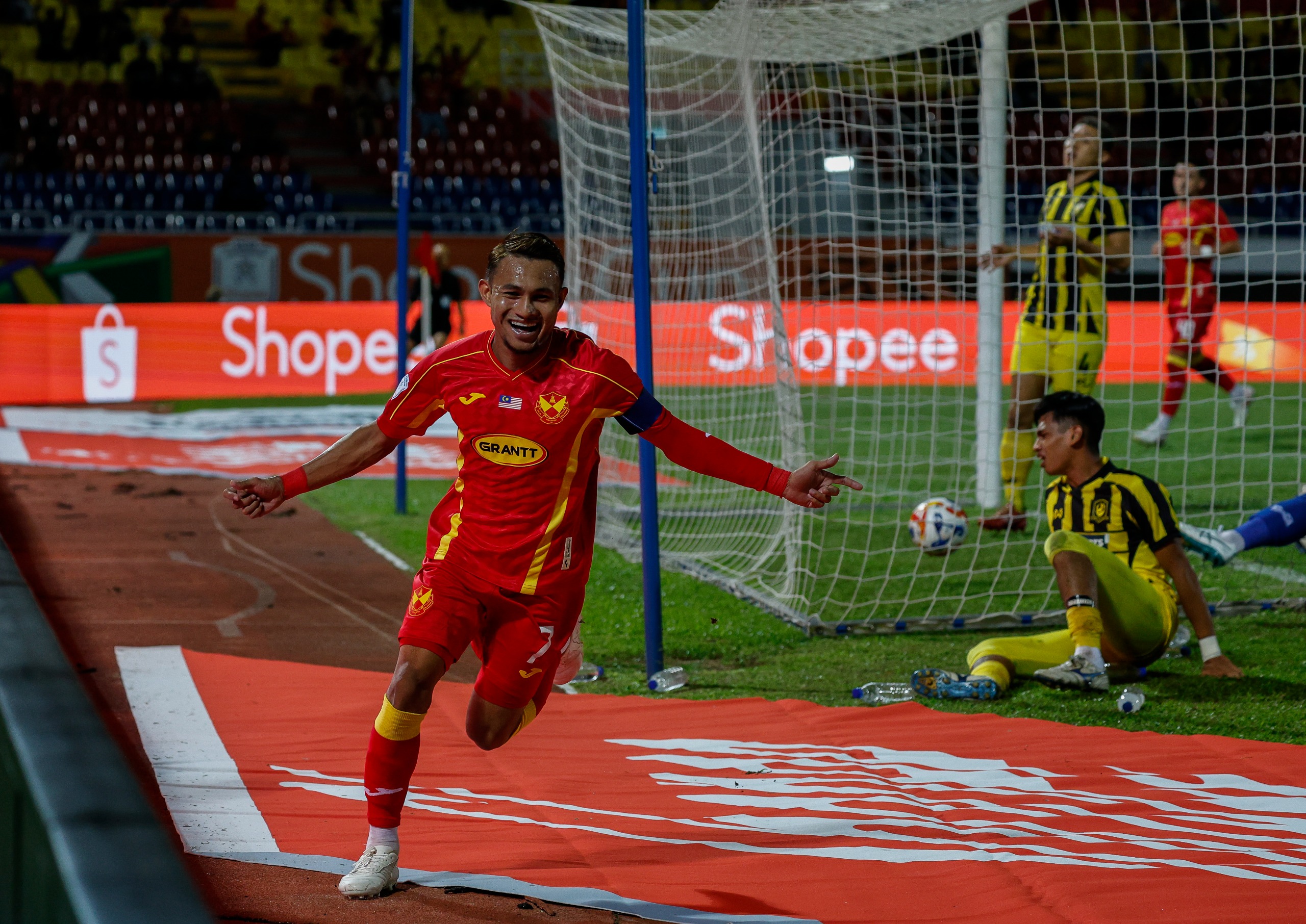 Selangor tutup mulut pengkritik, benam Tampines Rovers 4-2